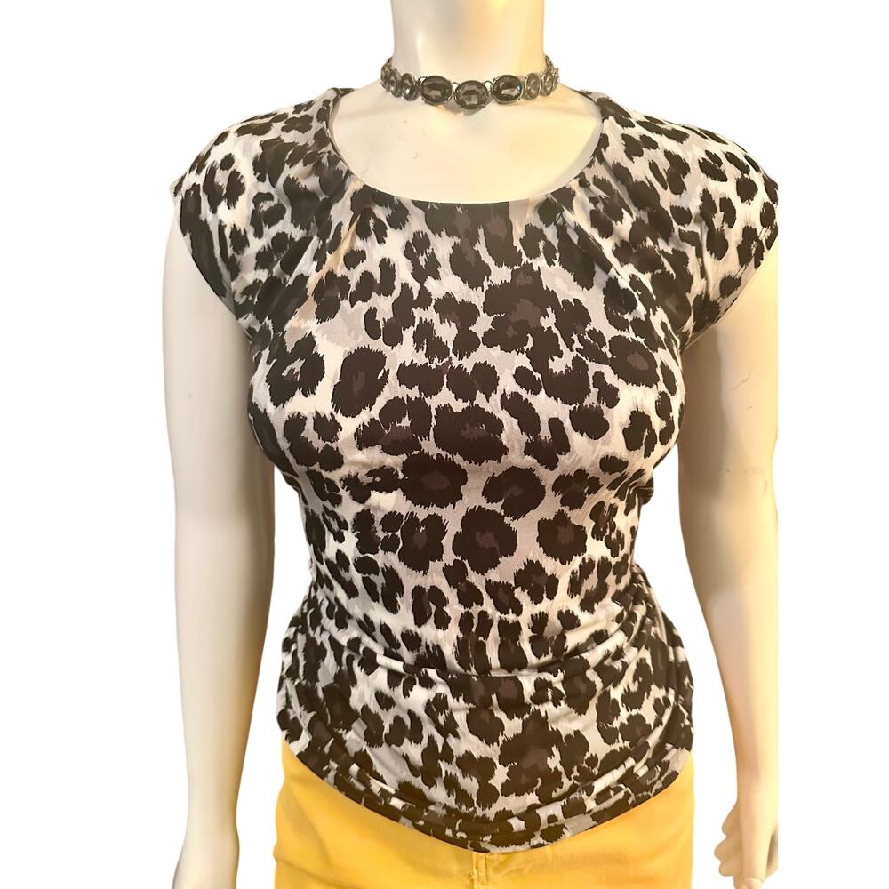 Chic New York & Company Animal Print Scoop Neck Top XS